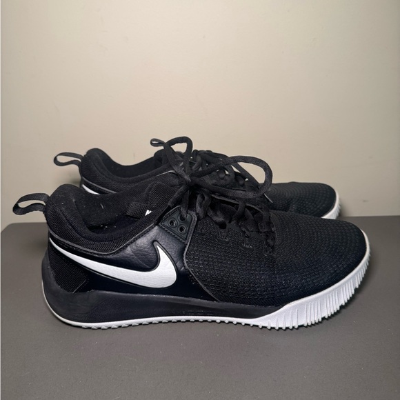 Women’s Nike Zoom Hyperace 2 Volleyball Court Shoes - Picture 1 of 6